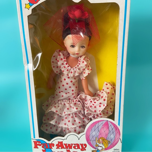 Vintage Ginny doll Spanish far away 1982 new in box toy collectors item - Picture 2 of 7